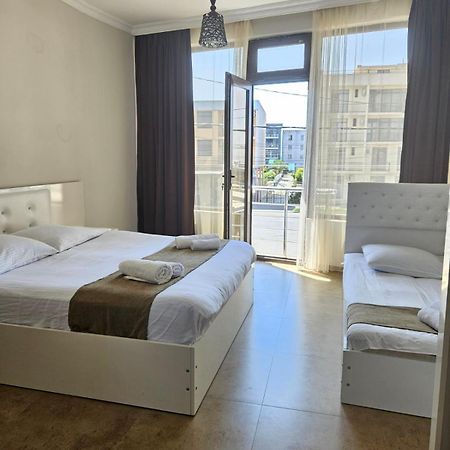 Guest House Gio Кобулеті Екстер'єр фото