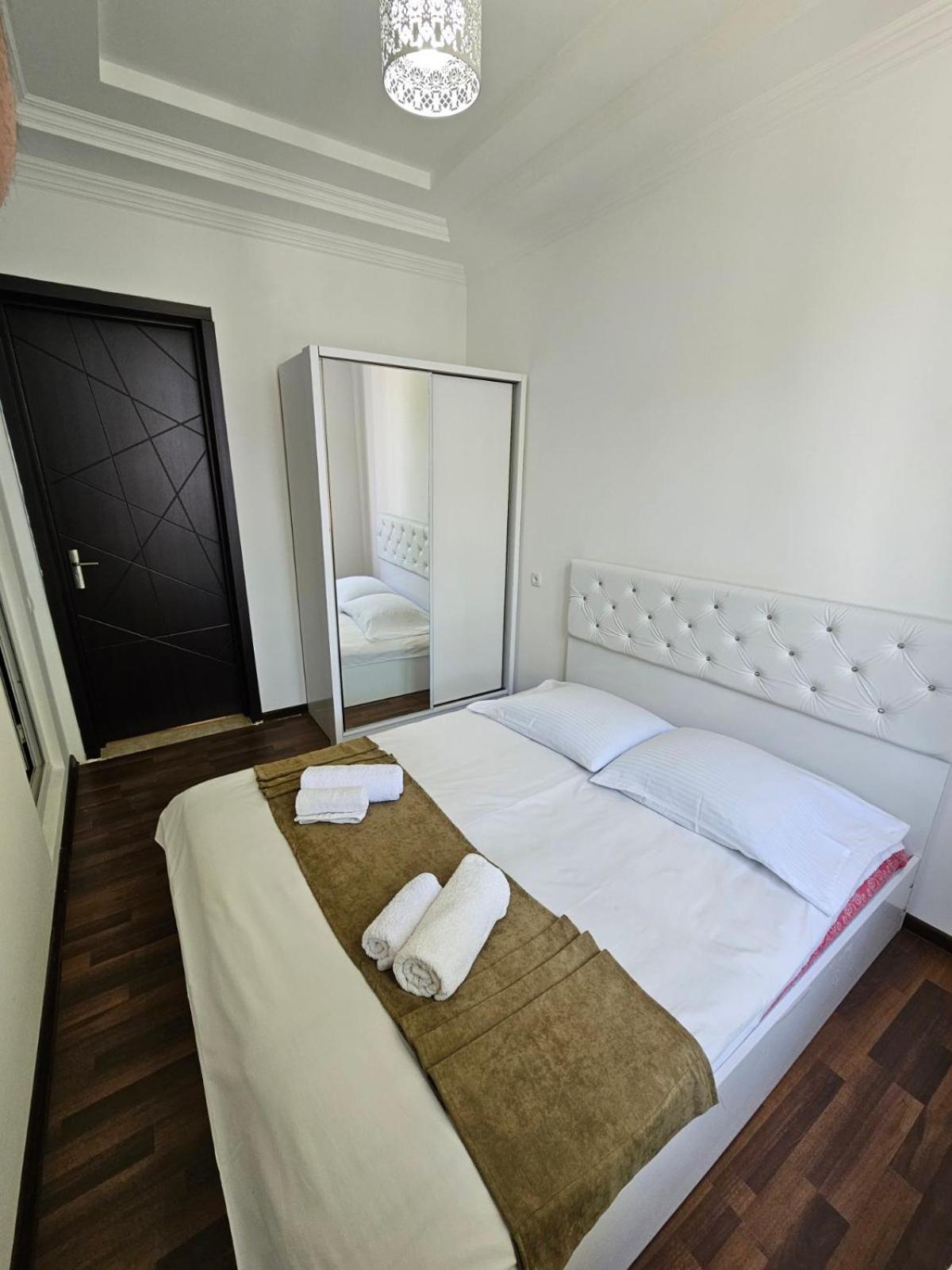 Guest House Gio Кобулеті Екстер'єр фото
